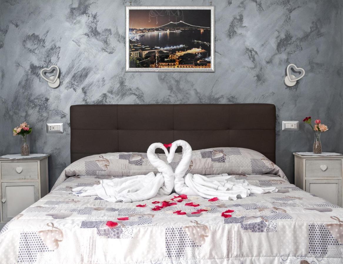 Voglia Di Napoli Bed & Breakfast ภายนอก รูปภาพ